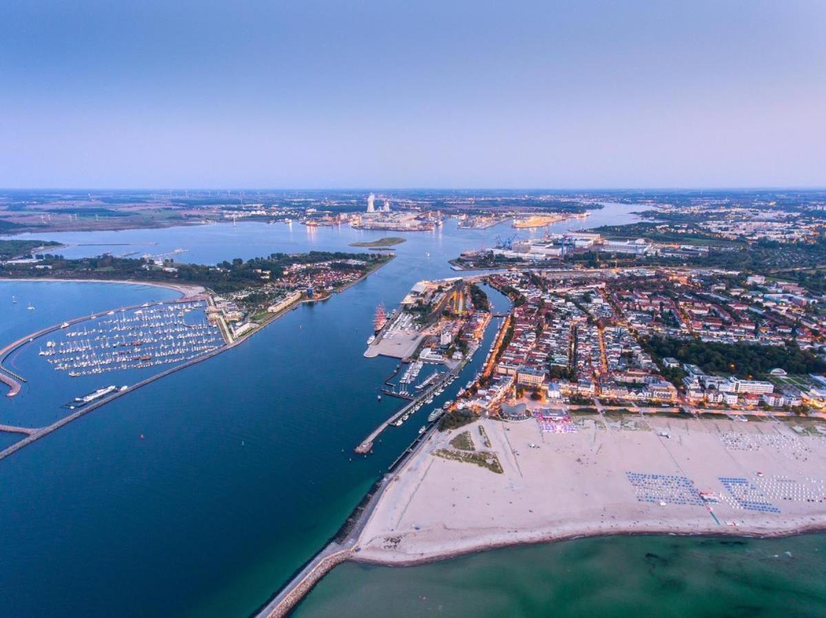 Doppelzimmer Rondell, Direkt Am Alten Strom Rostock Zewnętrze zdjęcie